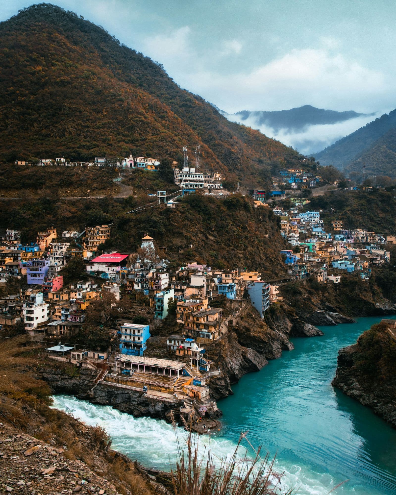 Mountains and valleys of Uttarakhand